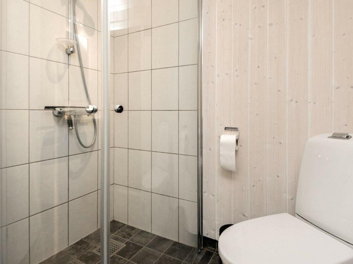 Three-Bedroom Holiday Home In Juelsminde 18 Sonderby  Dış mekan fotoğraf